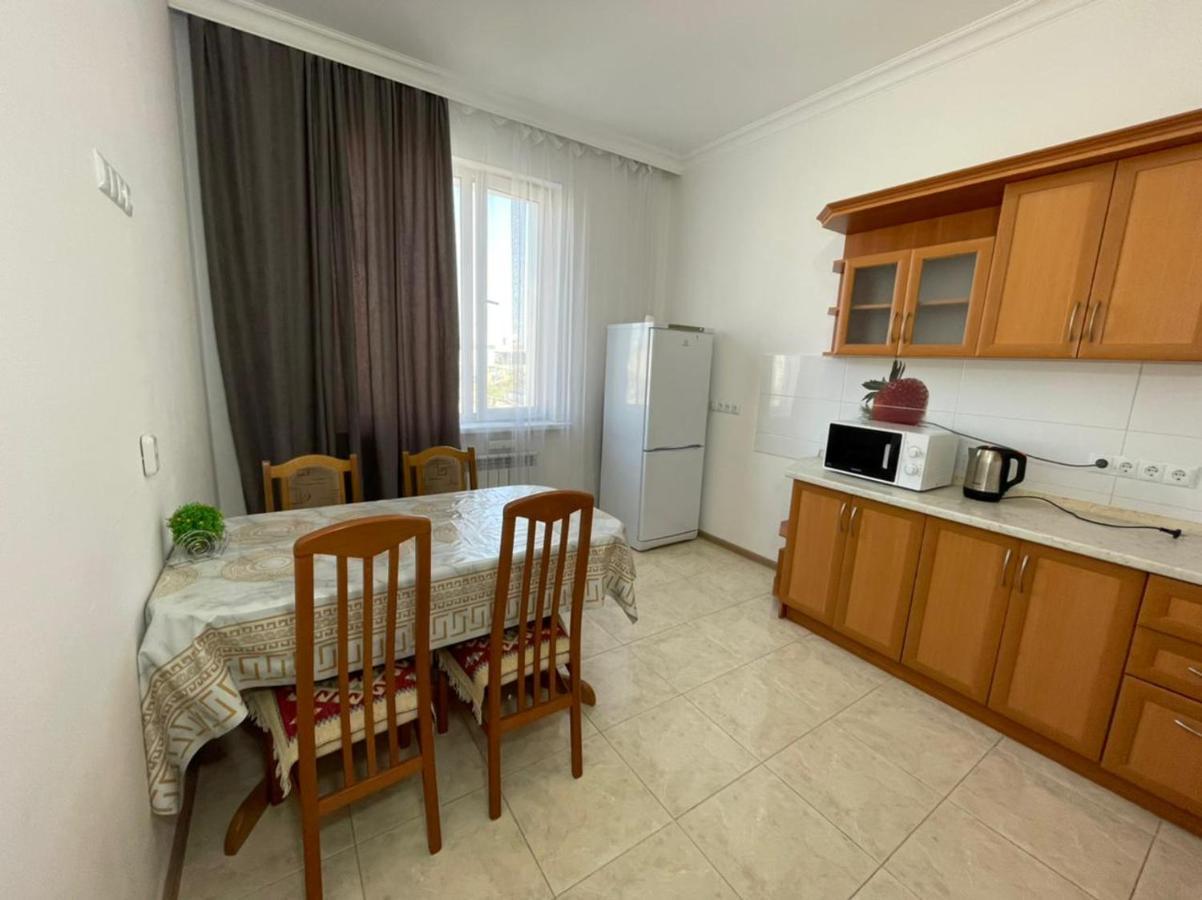 Appartamento Кабанбай Батыра 58Б/7 Akmola Esterno foto